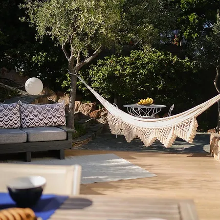 D'exception Vue Avec Piscine Privee Villa Saint-Raphael (Var)