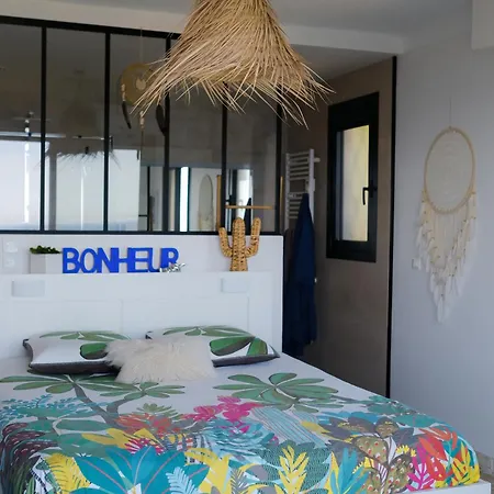 D'exception Vue Avec Piscine Privee فيلة *