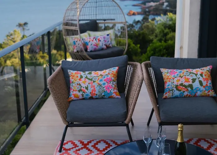 D'exception Vue Avec Piscine Privee * Saint-Raphaël